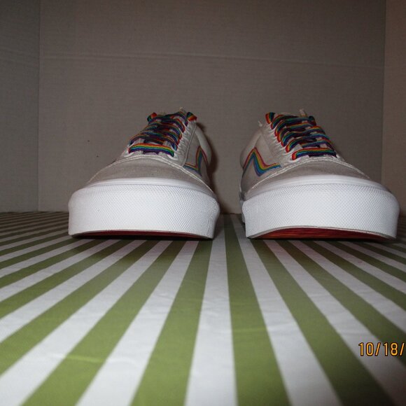 Vans Old Skool Sneakers - Picture 7 of 14